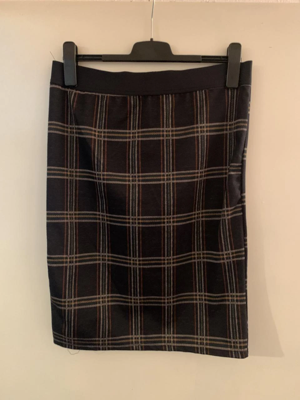 Meerkleurige rok van casual ladies. Maat L. – photo 2